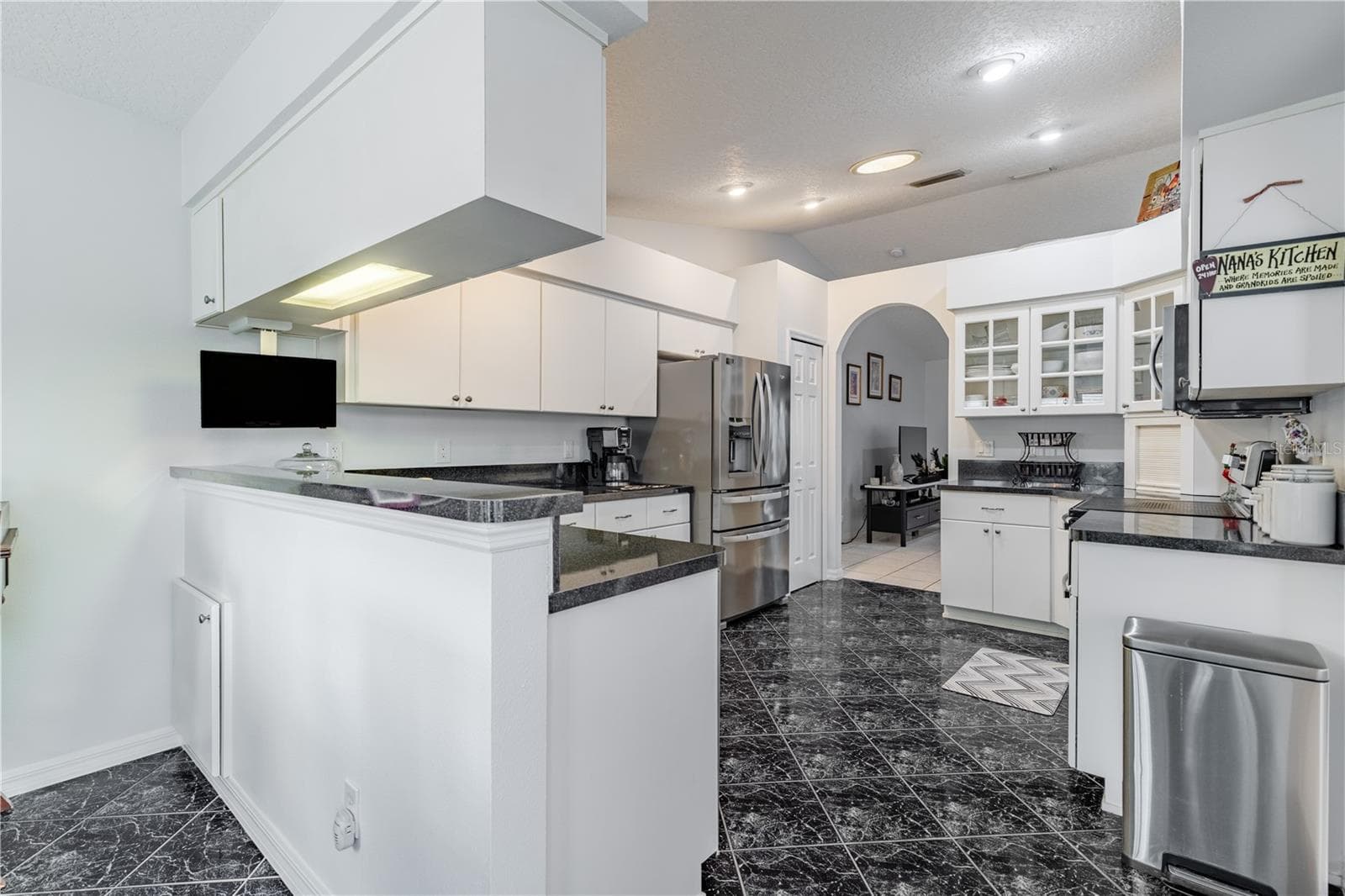 New Kitchen coming soon! - 5154 INDIAN OCEAN LOOP, TAVARES