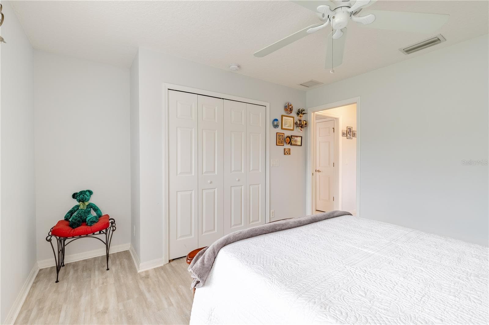 Single Family Residence at 5154 INDIAN OCEAN LOOP, TAVARES, photo 33 of 55
