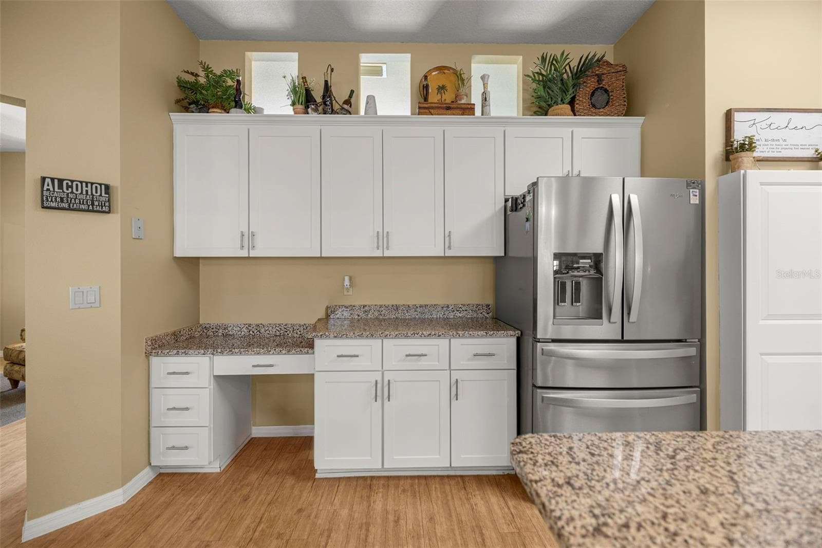 Kitchen - 5592 NE 61ST AVENUE RD, SILVER SPRINGS