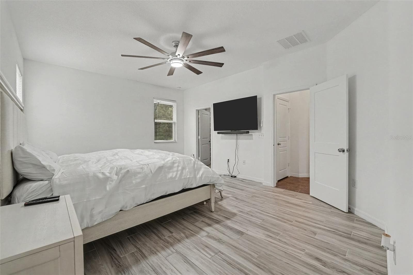 Single Family Residence at 2912 BOATING BLVD, KISSIMMEE, photo 13 of 33