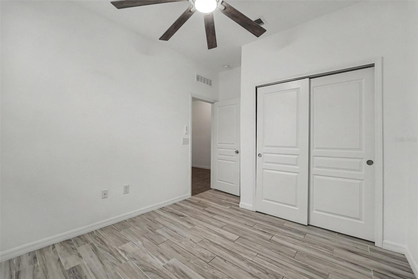 Single Family Residence at 2912 BOATING BLVD, KISSIMMEE, photo 19 of 33