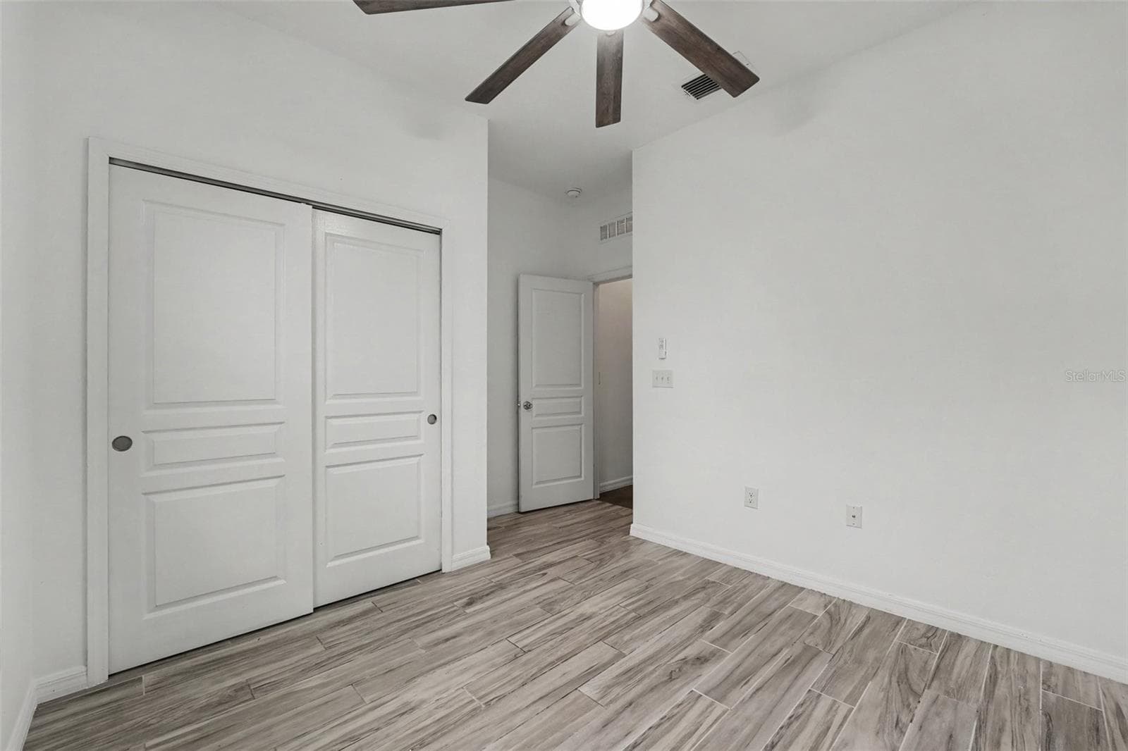 Single Family Residence at 2912 BOATING BLVD, KISSIMMEE, photo 21 of 33