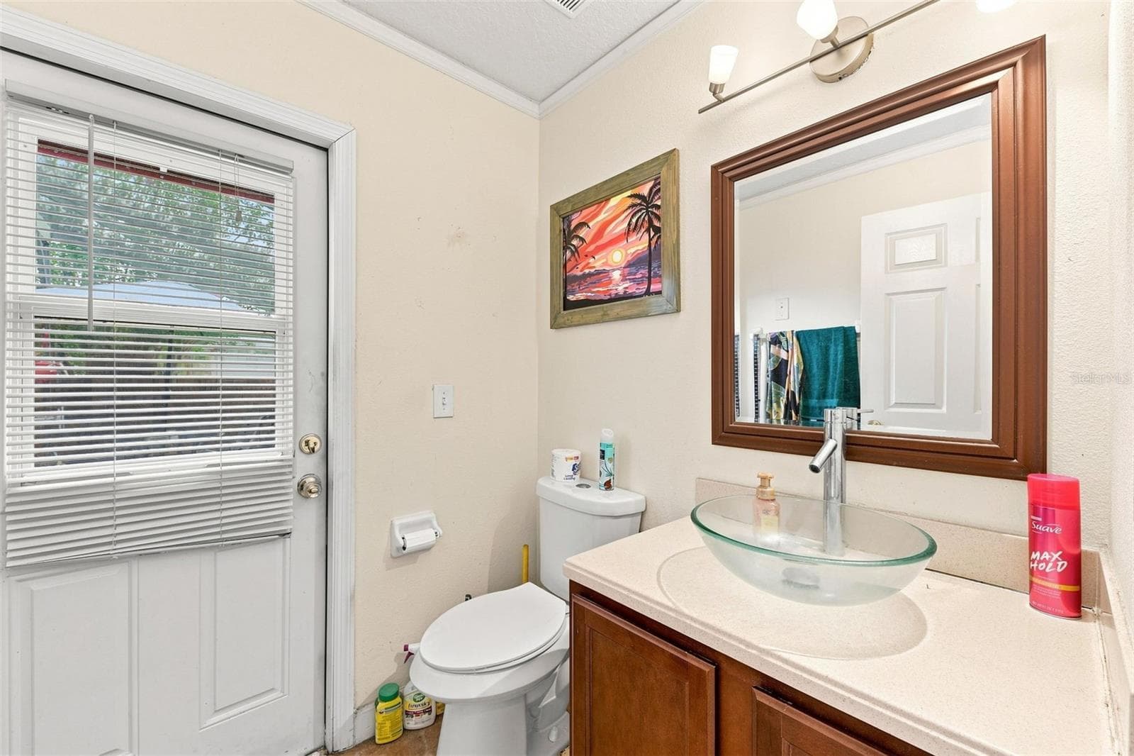 Bathroom Leading To Pool - 611 ABACO CT, KISSIMMEE