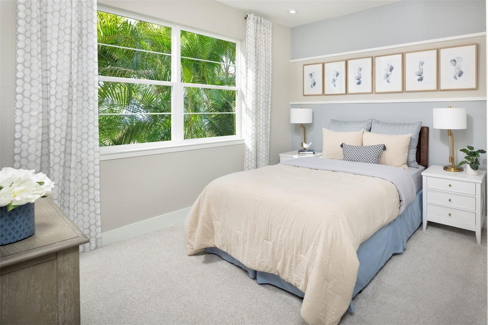 Model from another community of same floor plan - 35507 PEAK WILLOW TRCE, DADE CITY