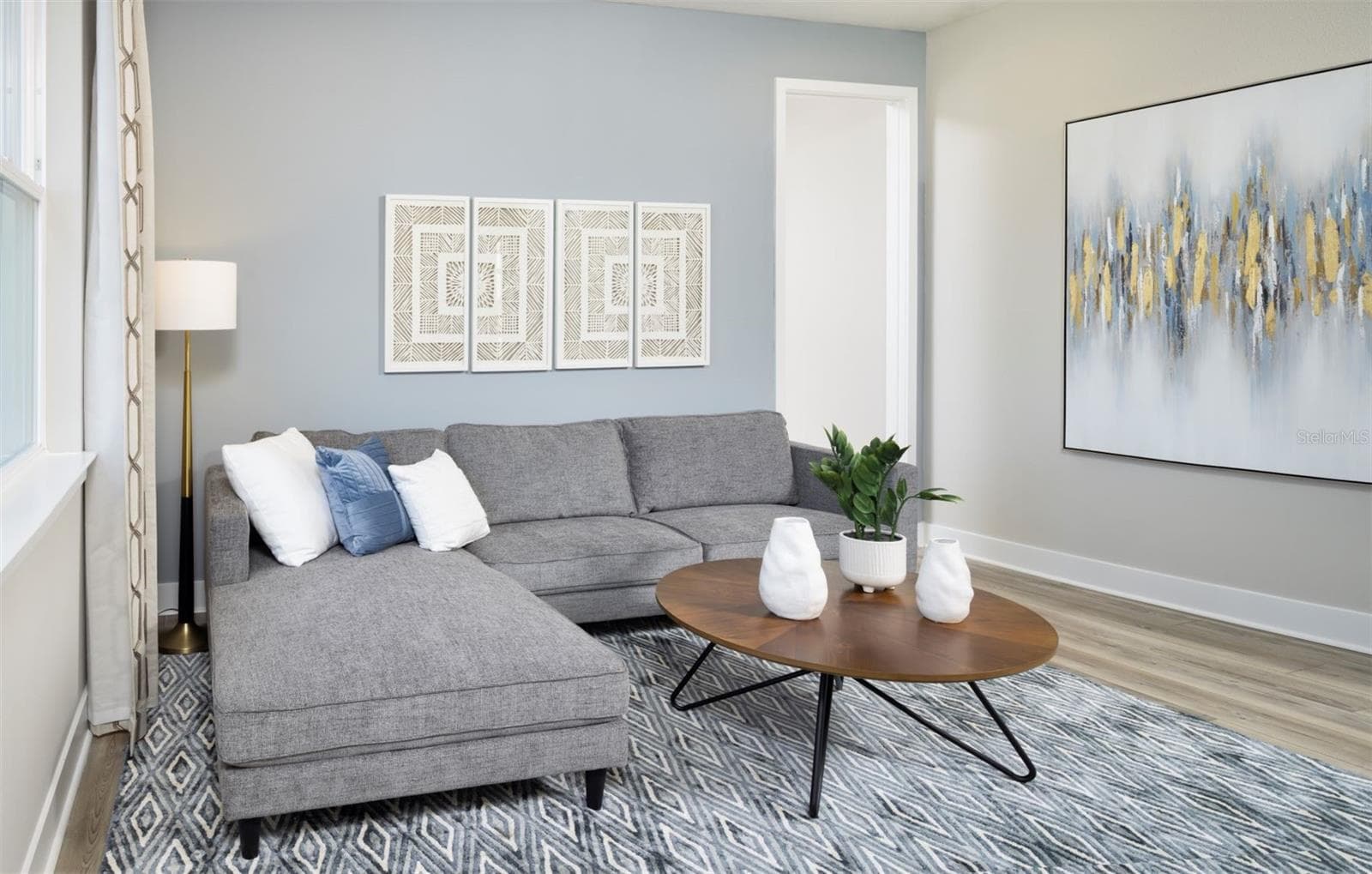 Model from another community of same floor plan - 35507 PEAK WILLOW TRCE, DADE CITY