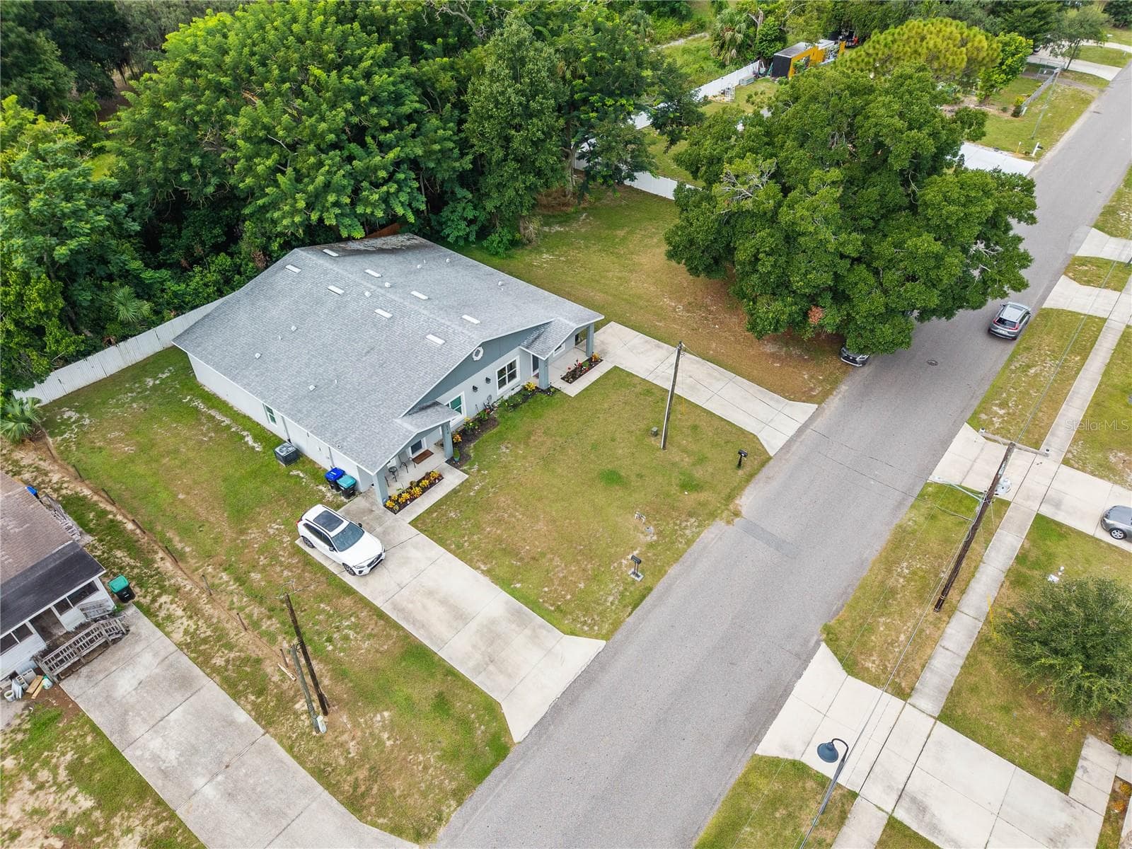 Half Duplex at 214 W 15TH ST, APOPKA, photo 26 of 34