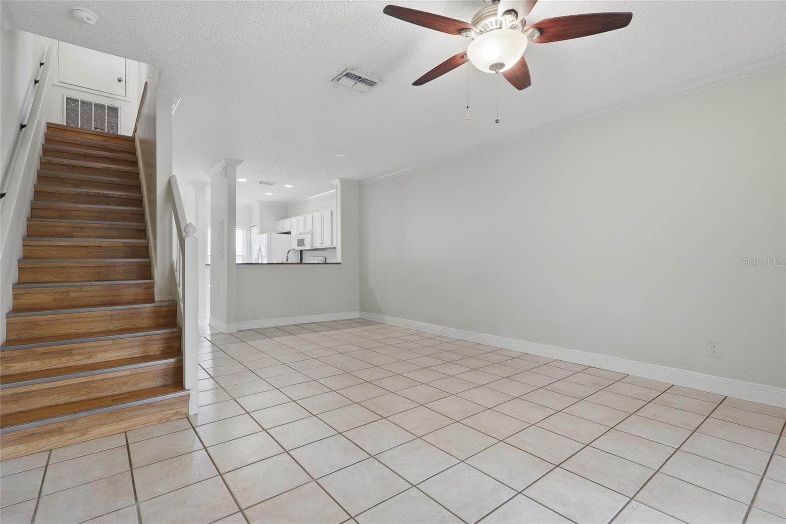 Townhouse at 5416 CARROLLWOOD KEY DR #8, TAMPA, photo 13 of 33