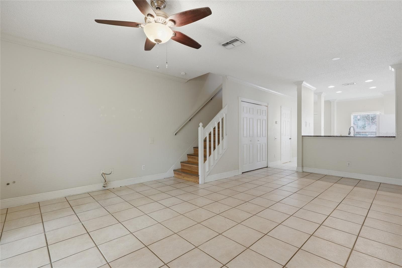Townhouse at 5416 CARROLLWOOD KEY DR #8, TAMPA, photo 14 of 33