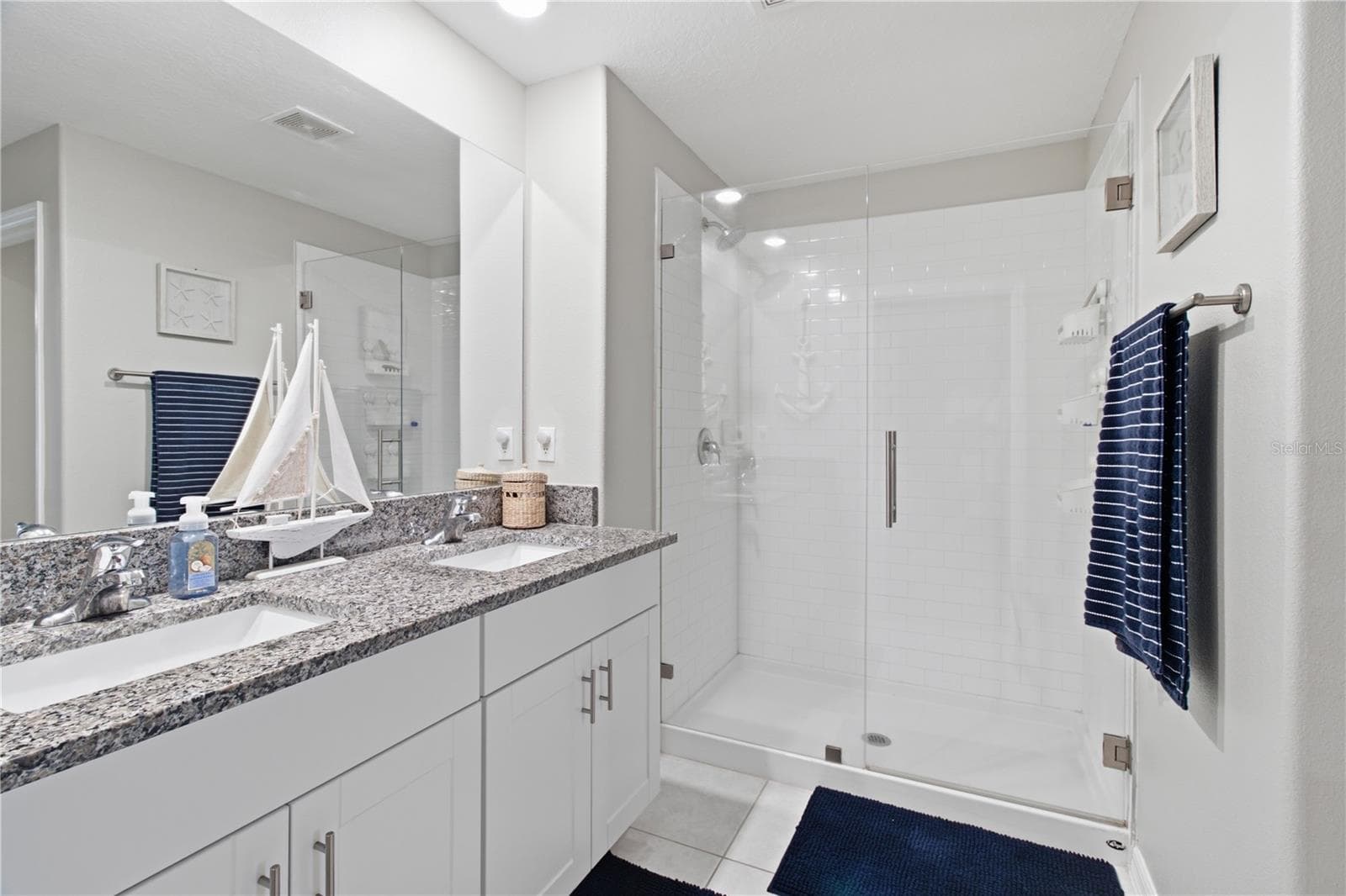 Single Family Residence at 10331 BLUE PLUME CT, RIVERVIEW, photo 25 of 57