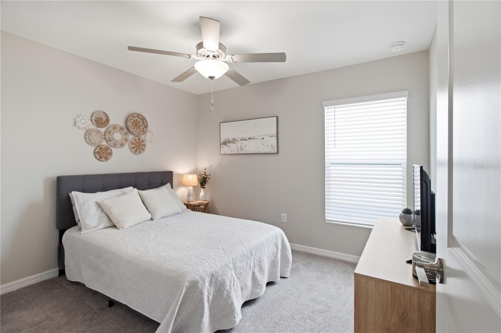 Single Family Residence at 10331 BLUE PLUME CT, RIVERVIEW, photo 32 of 57
