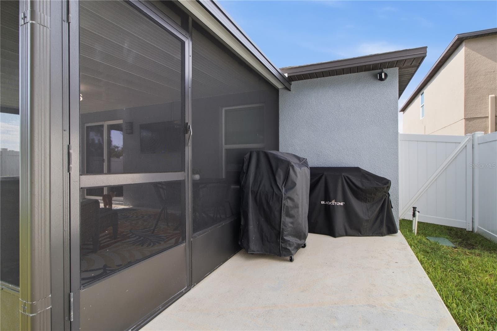 Single Family Residence at 10331 BLUE PLUME CT, RIVERVIEW, photo 38 of 57