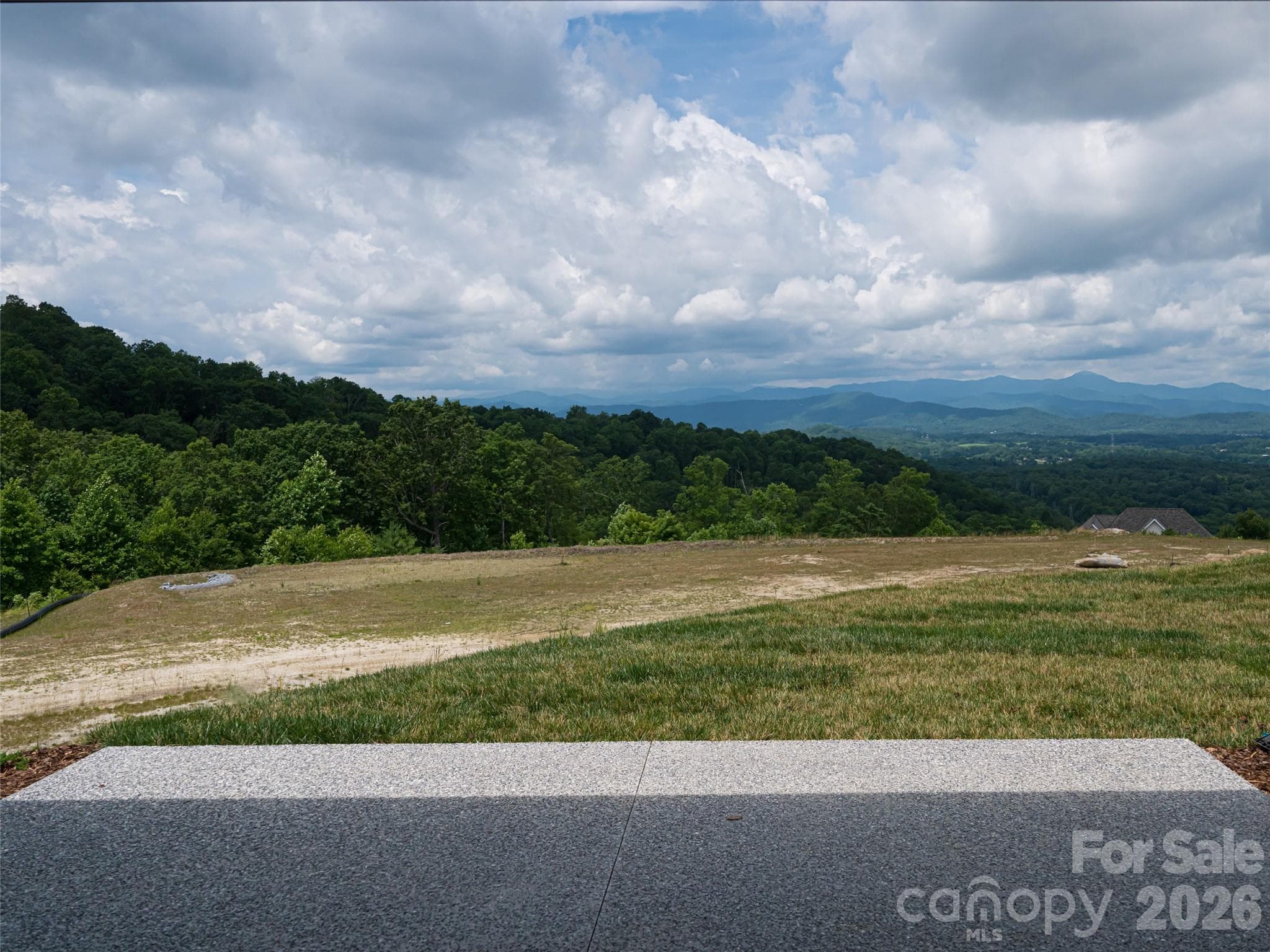 Single Family Residence at 24 S Watchman Drive, Hendersonville, photo 32 of 47
