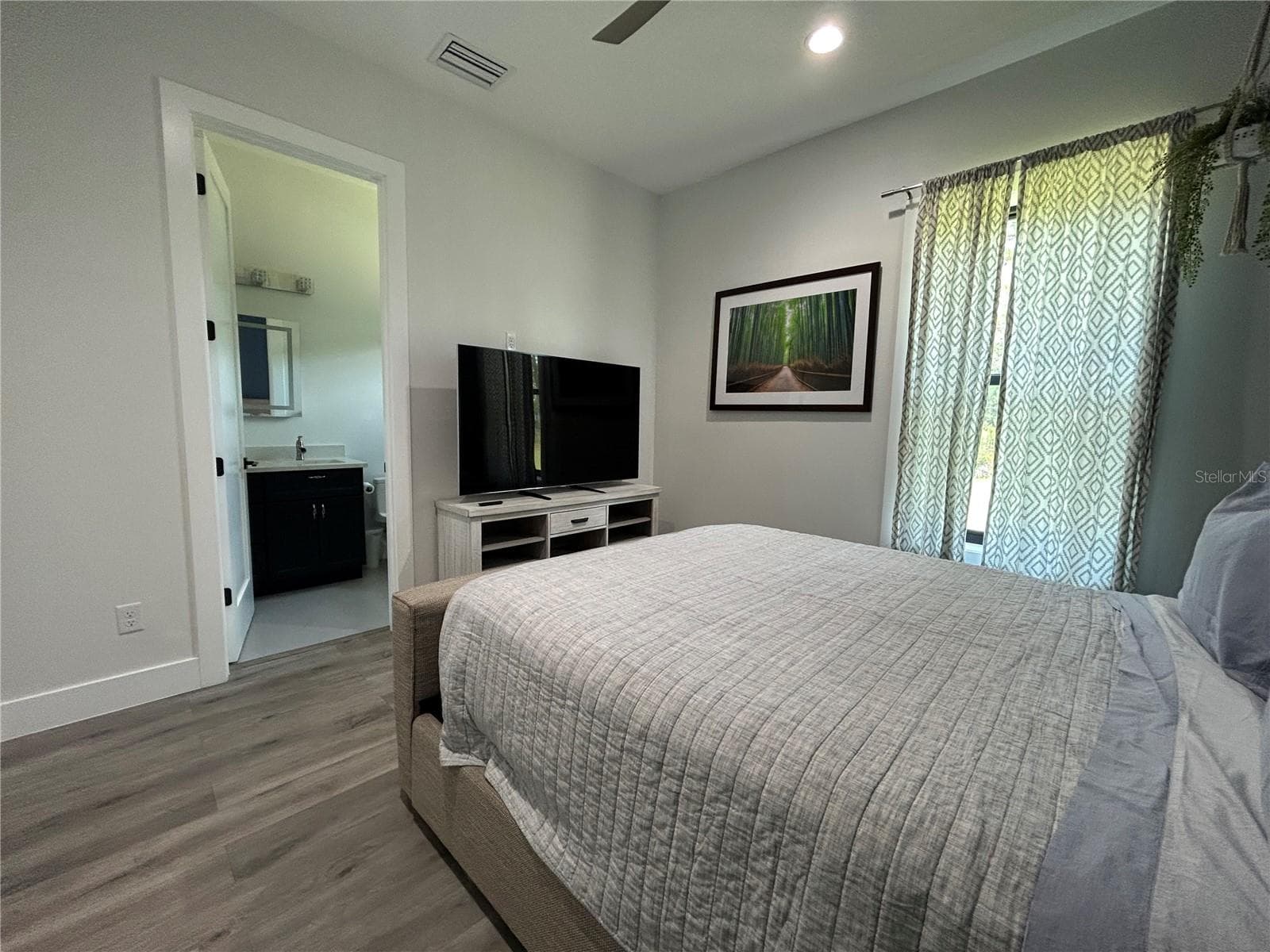 Single Family Residence at 19512 MAJESTIC ST, ORLANDO, photo 27 of 48