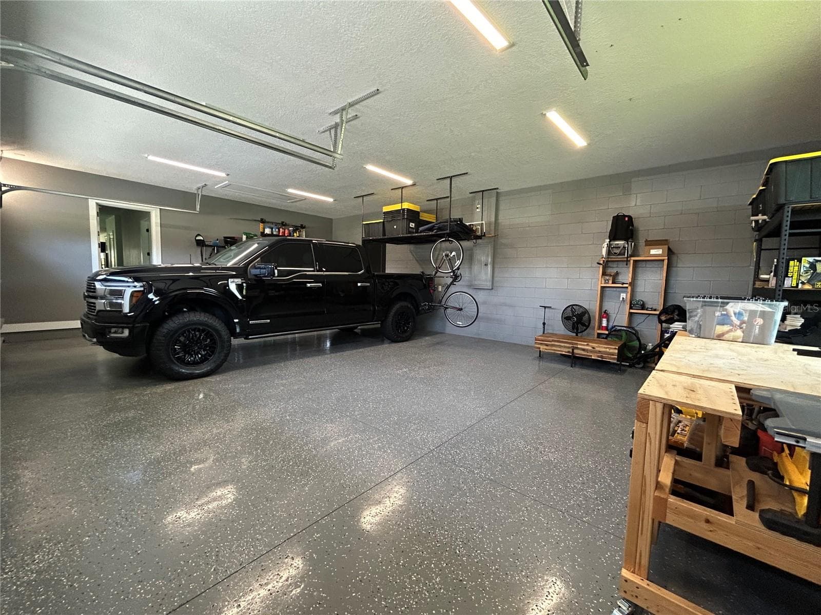 Garage - 19512 MAJESTIC ST, ORLANDO