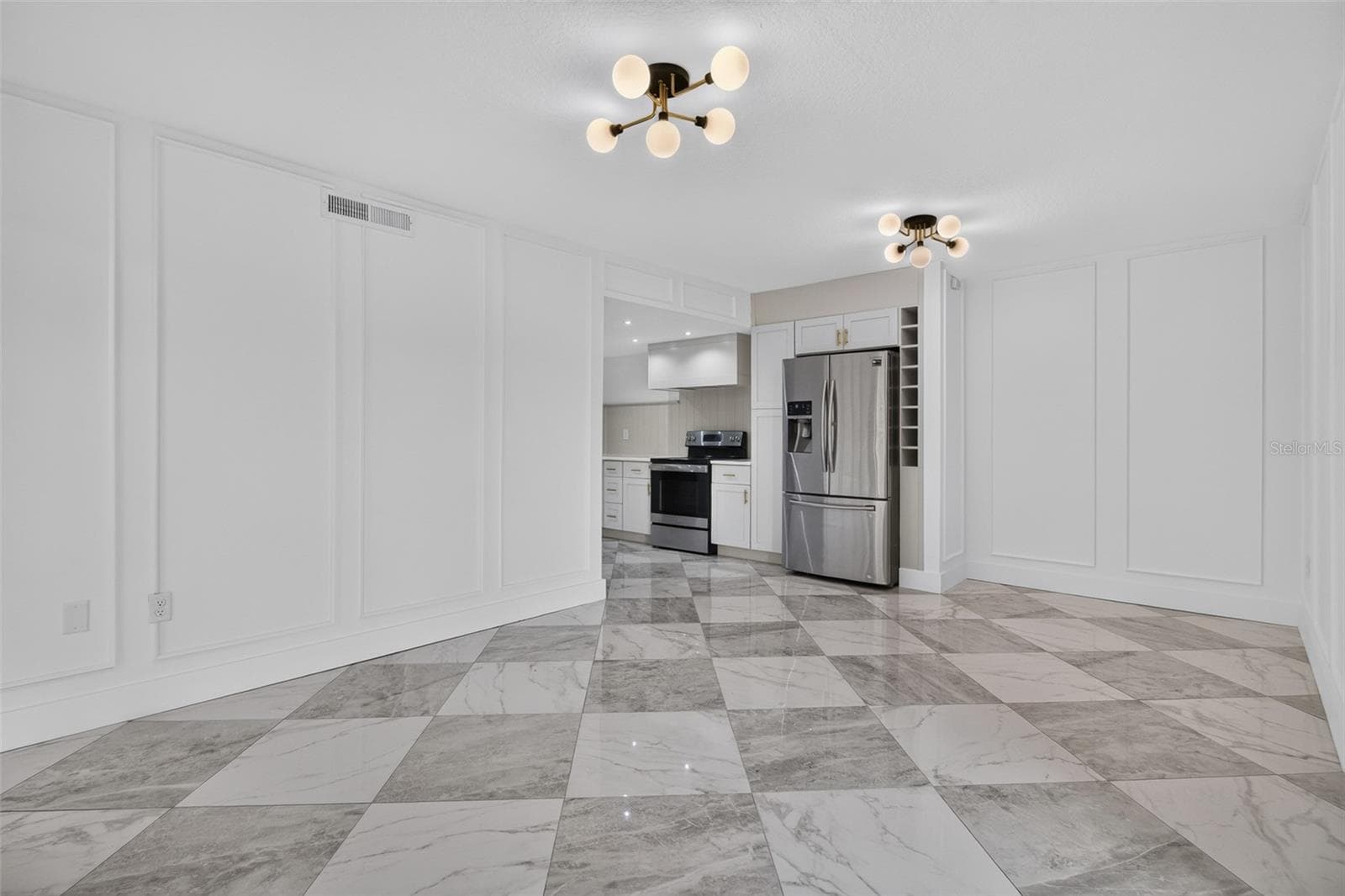 Condominium at 1 WINDRUSH BLVD #65, INDIAN ROCKS BEACH, photo 16 of 38