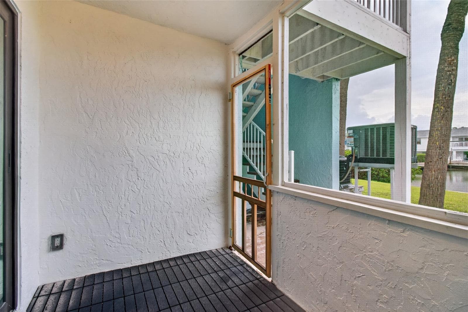 Condominium at 1 WINDRUSH BLVD #65, INDIAN ROCKS BEACH, photo 23 of 38
