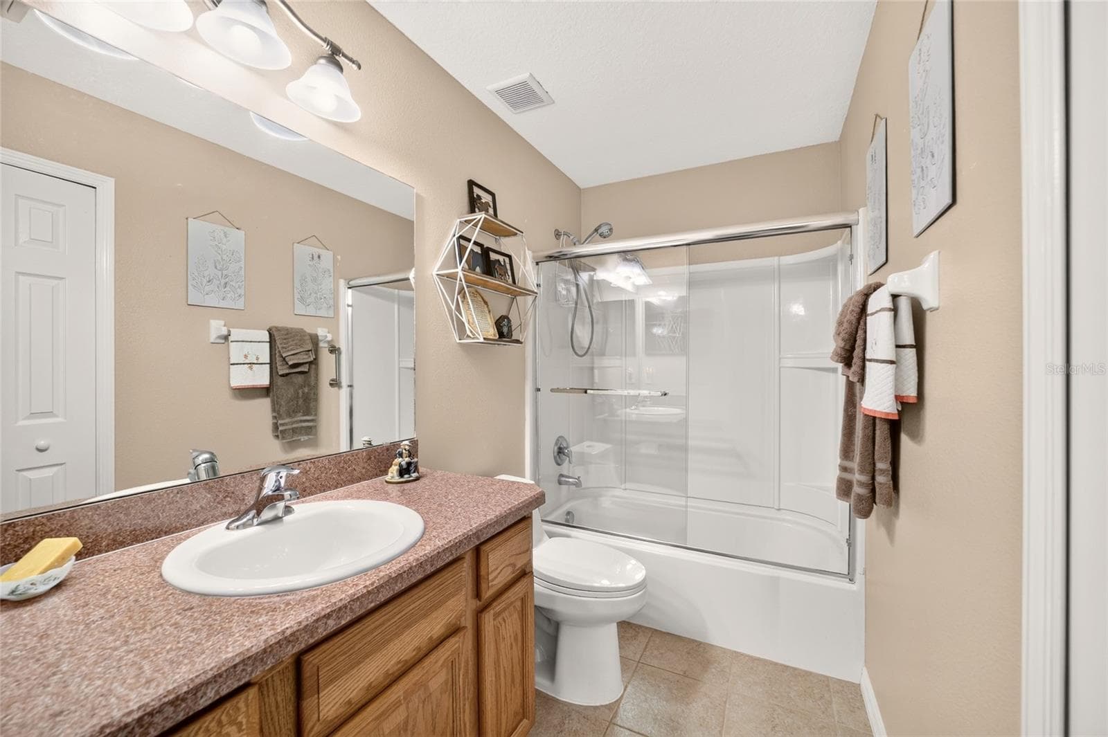 Single Family Residence at 16345 SW 14TH AVENUE RD, OCALA, photo 28 of 48