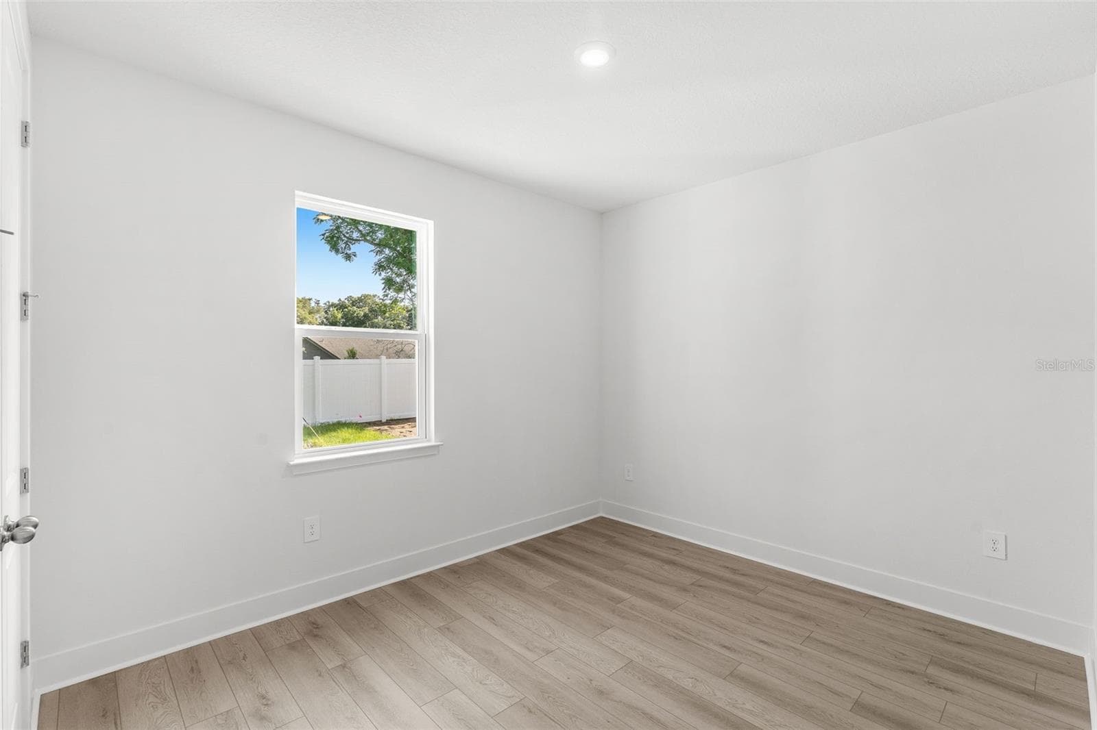 Single Family Residence at 2321 HUANIER CT, APOPKA, photo 9 of 21