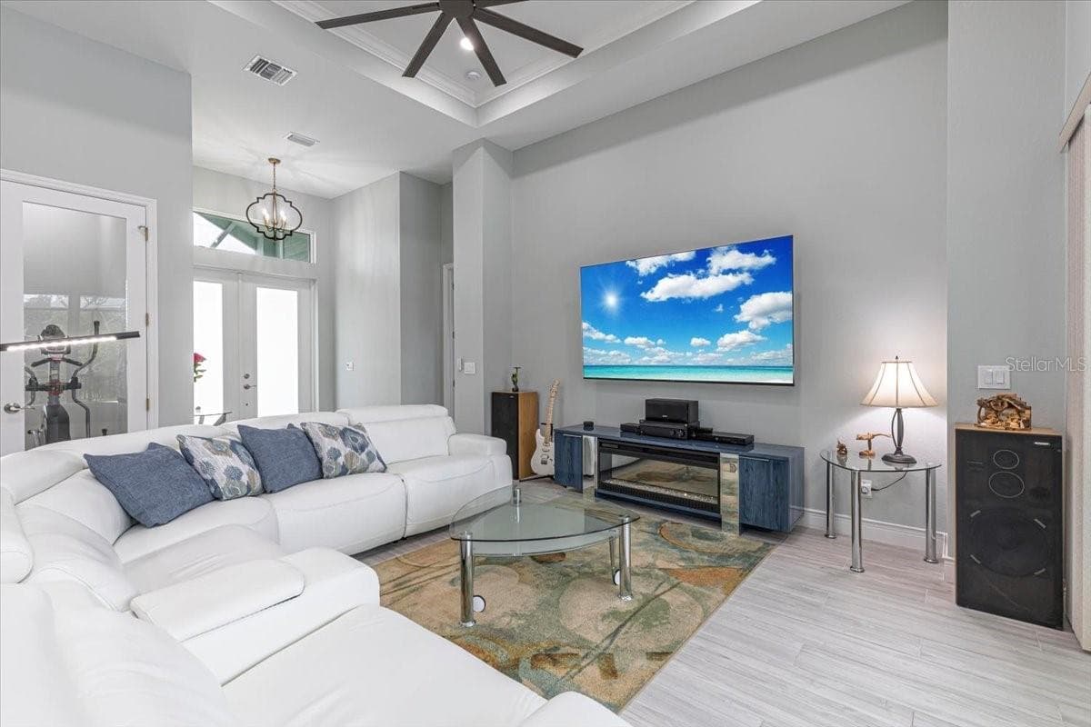 Single Family Residence at 16883 ACAPULCO RD, PUNTA GORDA, photo 6 of 45