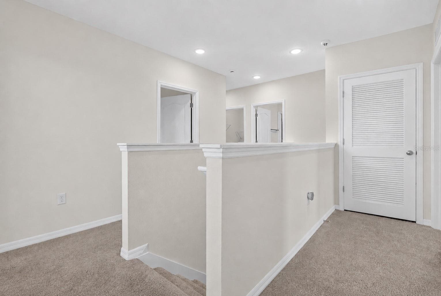 Second-Floor Hallway - 1021 SILVERBELL TRL, ST CLOUD