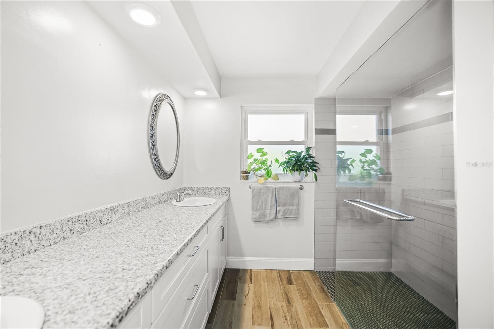 2nd Bathroom - 13635 97TH TER, SEMINOLE