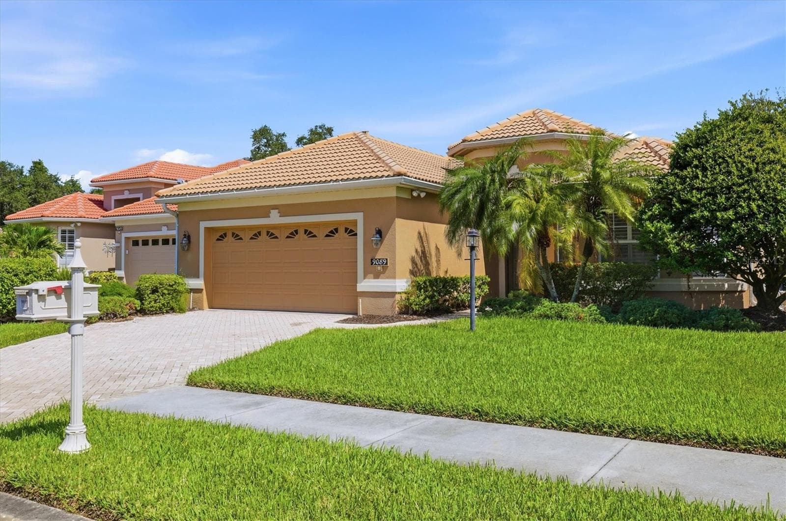 Single Family Residence at 9089 WILLOW BROOK DR, SARASOTA, photo 3 of 36
