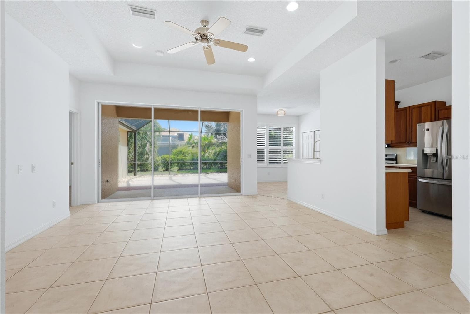 Single Family Residence at 9089 WILLOW BROOK DR, SARASOTA, photo 13 of 36