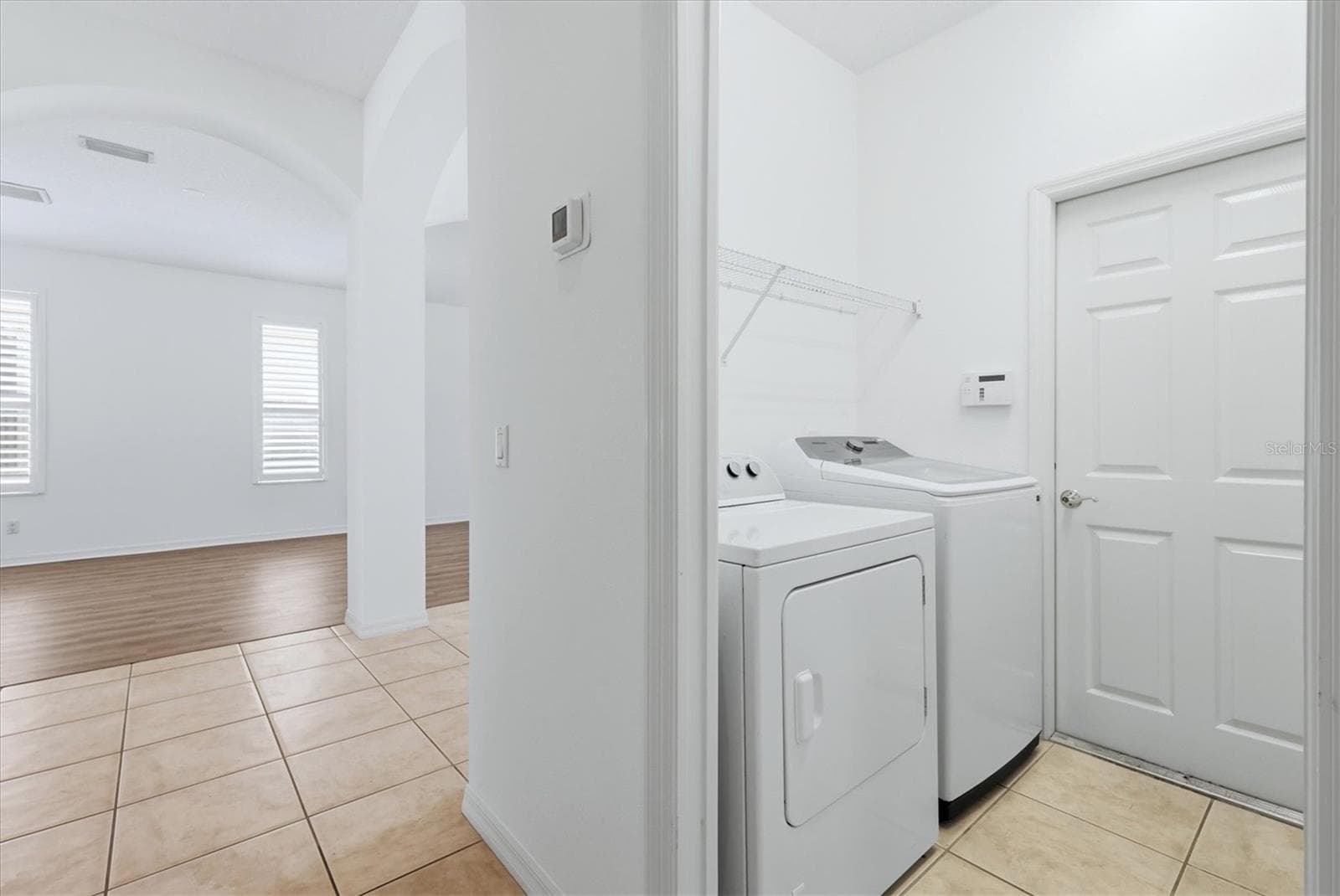 Single Family Residence at 9089 WILLOW BROOK DR, SARASOTA, photo 28 of 36