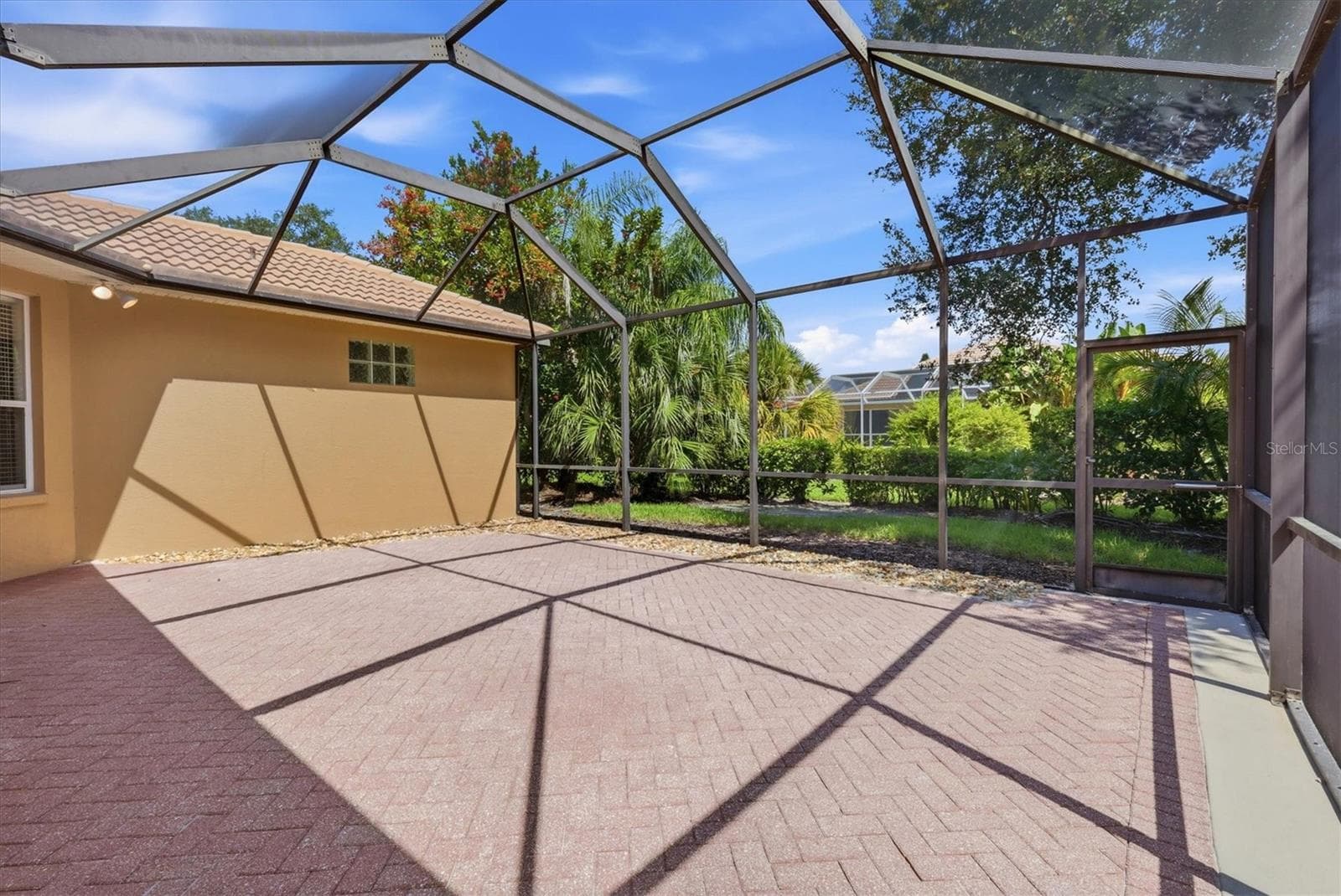 Single Family Residence at 9089 WILLOW BROOK DR, SARASOTA, photo 31 of 36