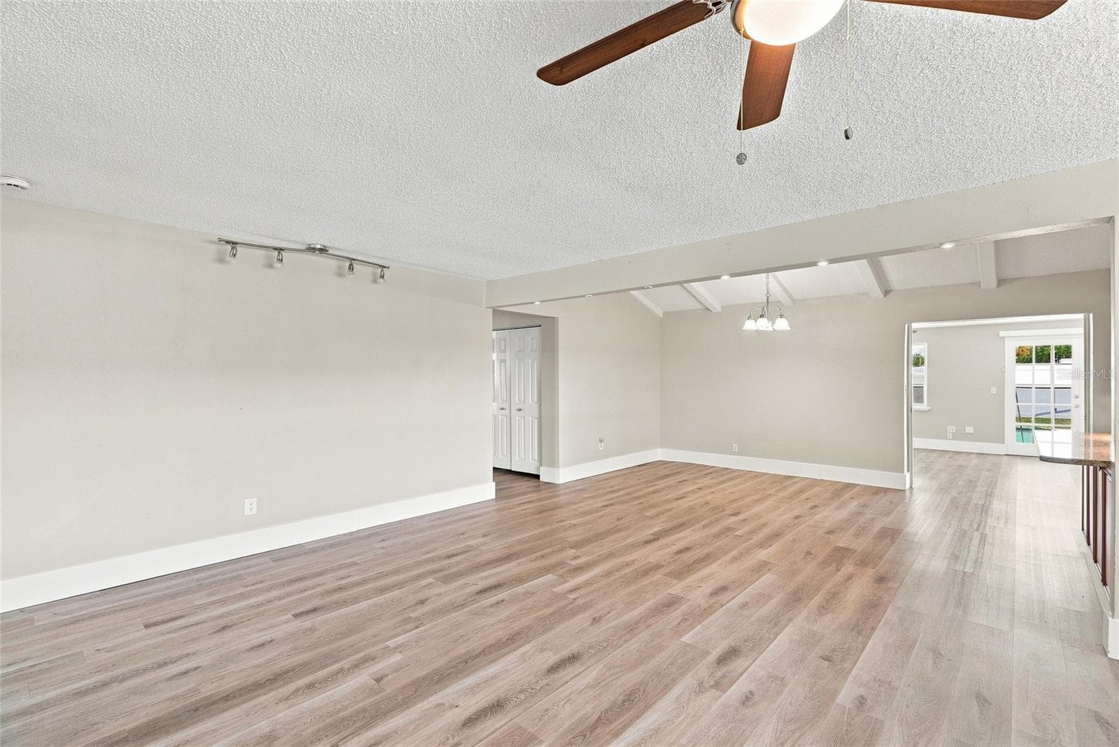 Single Family Residence at 13691 SERENA DR, LARGO, photo 15 of 53