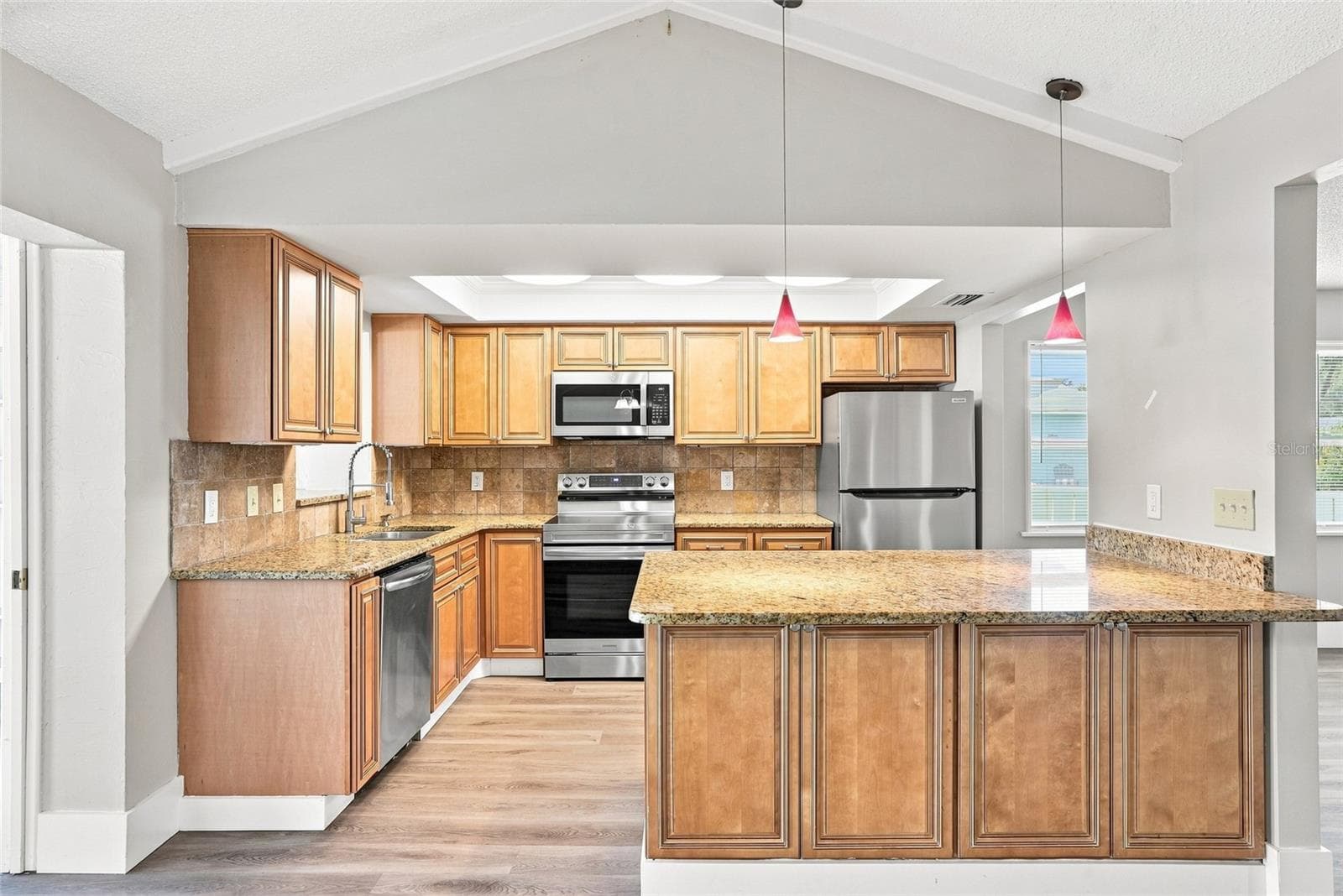 Single Family Residence at 13691 SERENA DR, LARGO, photo 18 of 53