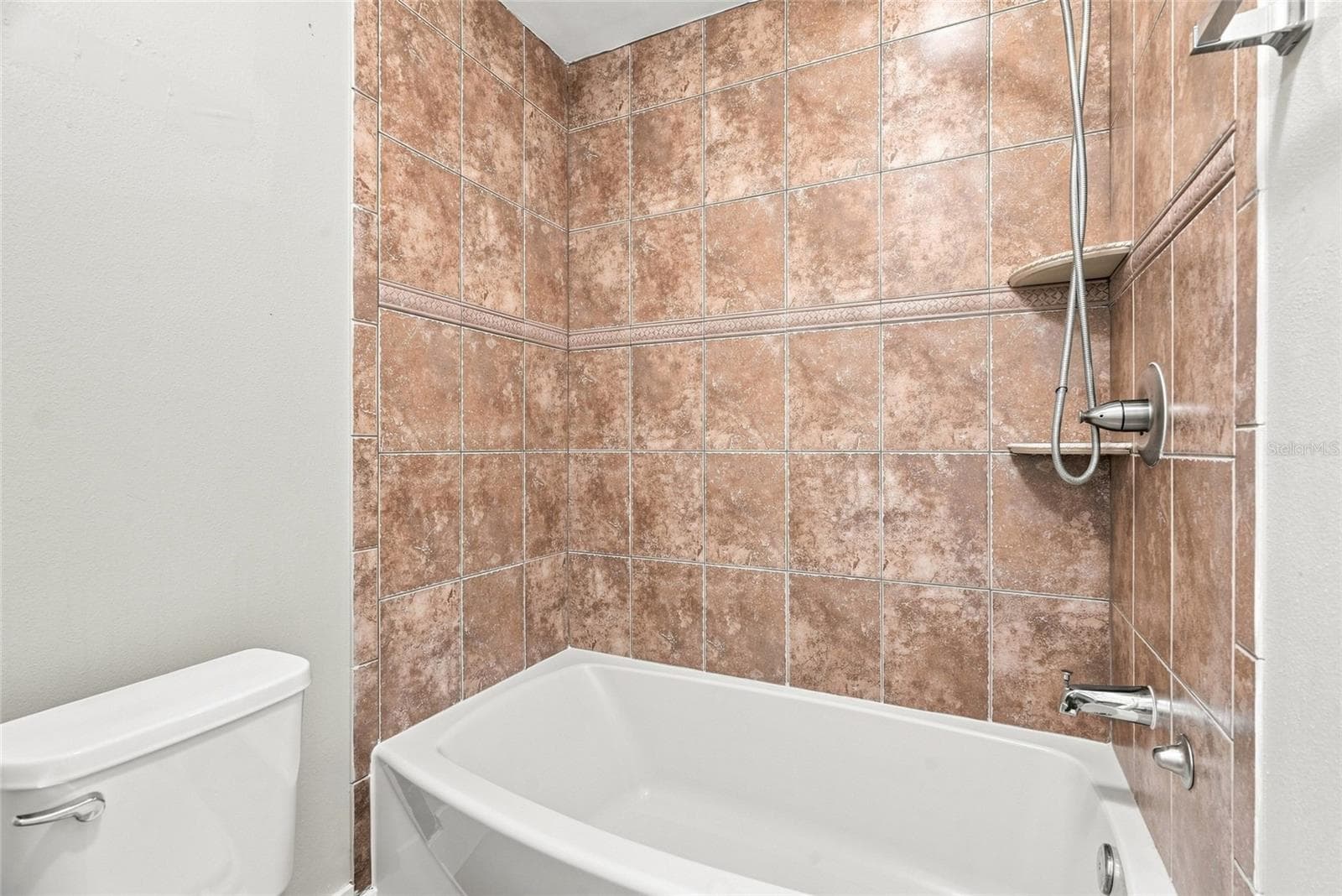 PRIMARY BATHROOM - 13691 SERENA DR, LARGO