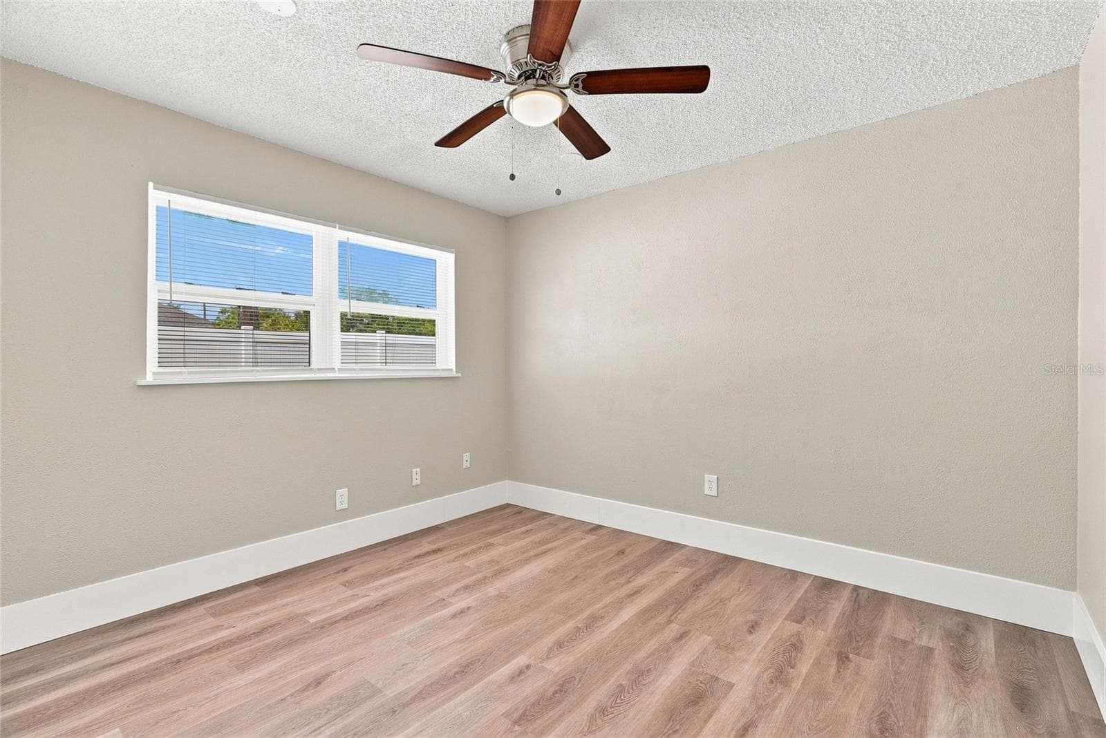 Single Family Residence at 13691 SERENA DR, LARGO, photo 40 of 53
