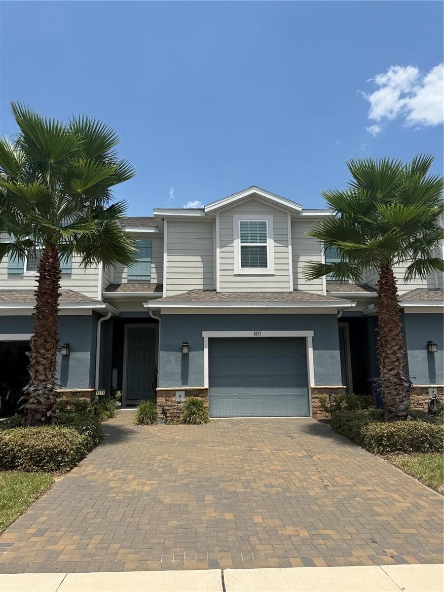 1871 HOLDEN RIDGE LN