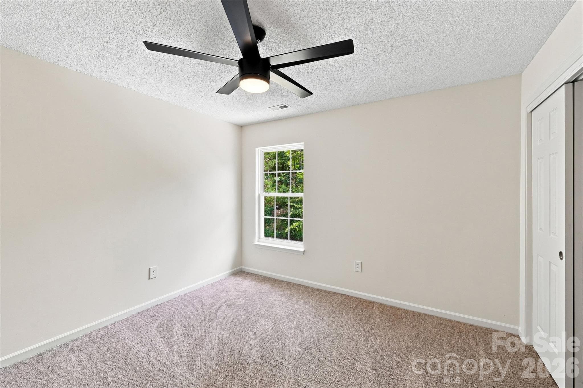 Single Family Residence at 232 Wrayhill Drive, Charlotte, photo 23 of 41