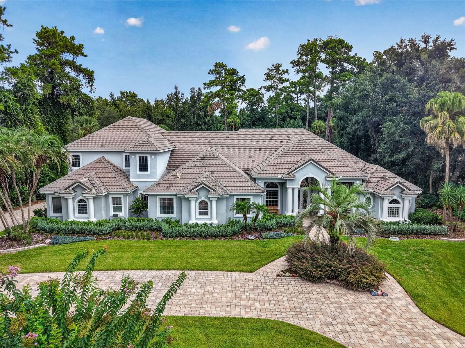 334 VISTA OAK DR
