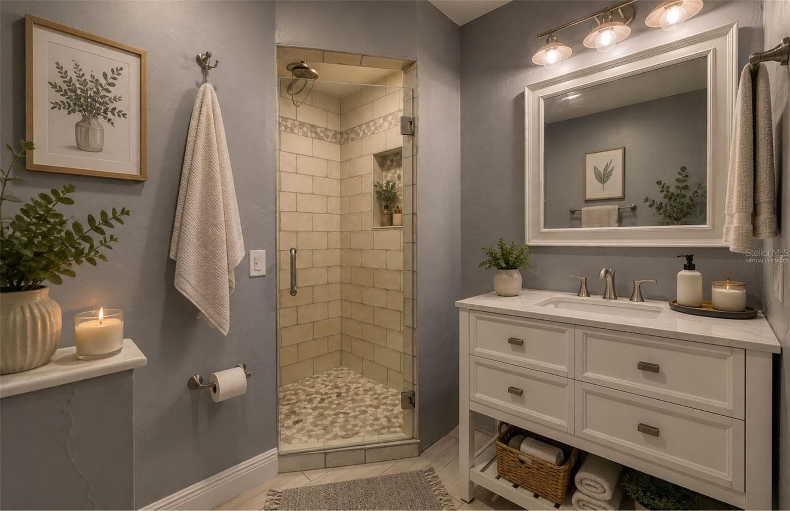 virtually staged - 323 SUWANEE AVE, SARASOTA