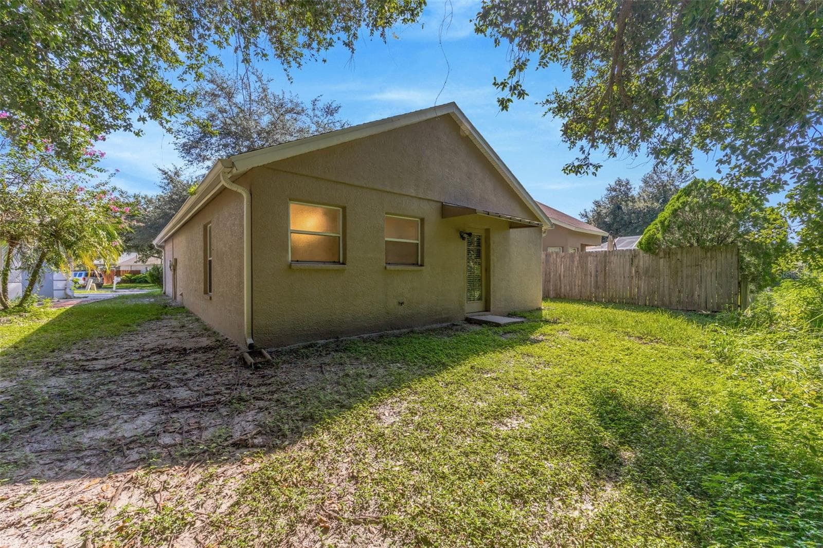 Single Family Residence at 6115 SAND KEY LN, WESLEY CHAPEL, photo 24 of 33