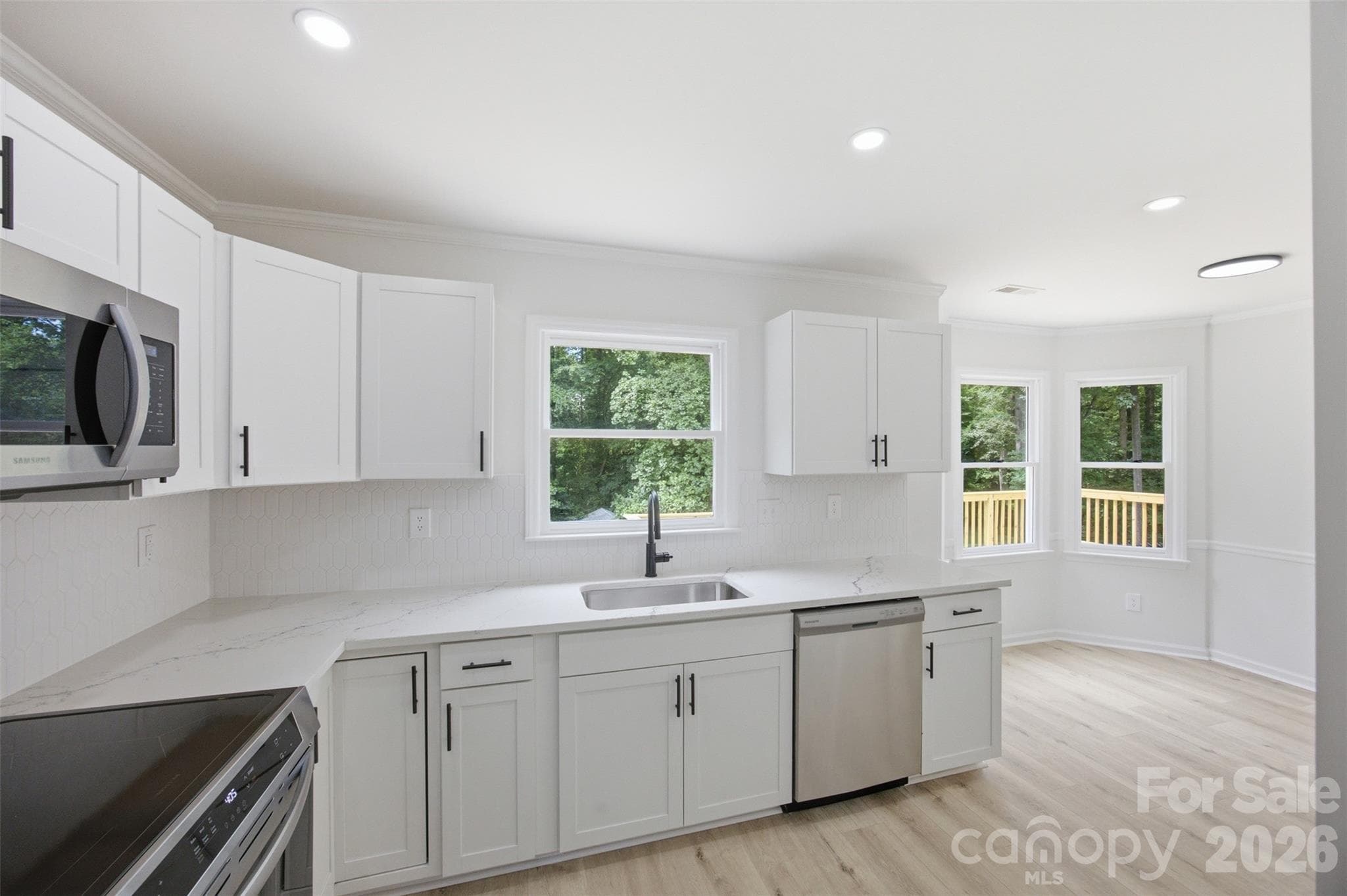 Single Family Residence at 7241 Mcteal Place, Charlotte, photo 16 of 47