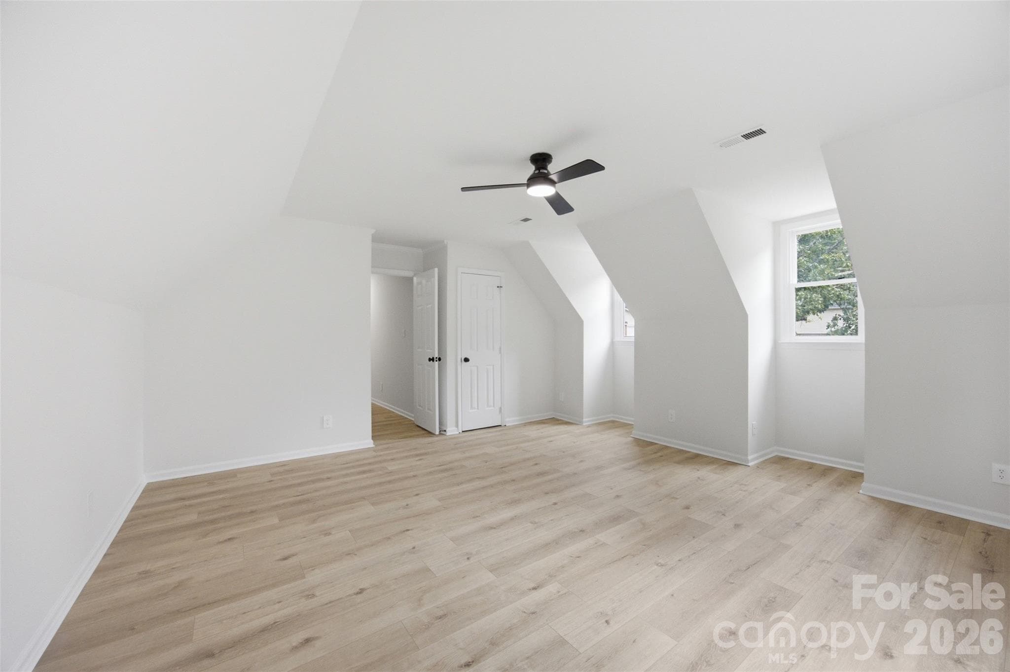 Single Family Residence at 7241 Mcteal Place, Charlotte, photo 37 of 47