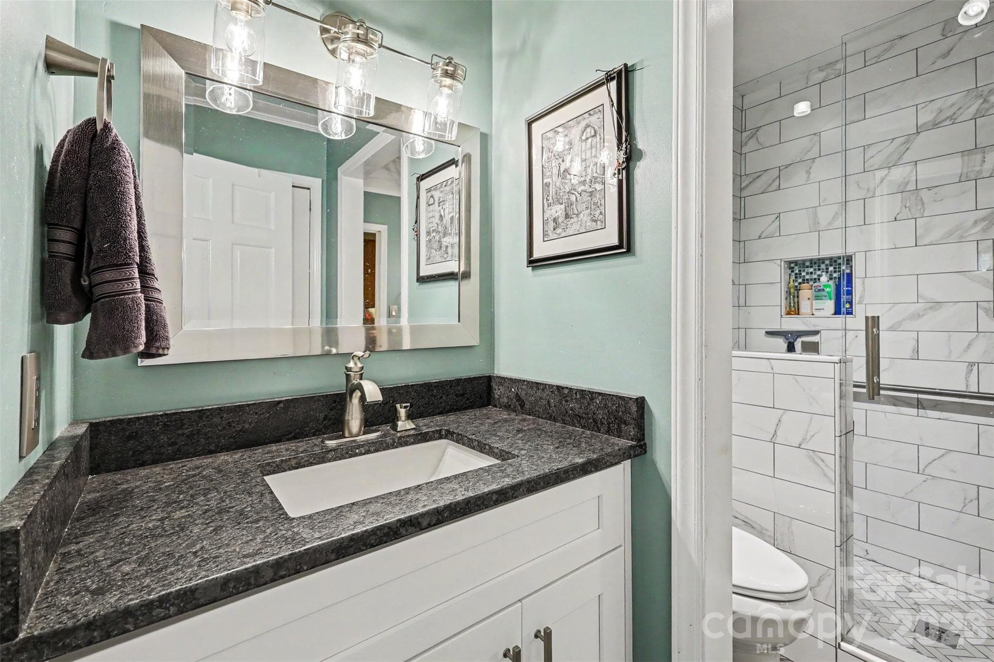 Single Family Residence at 2318 Old Hickory Grove Road, Mount Holly, photo 14 of 27