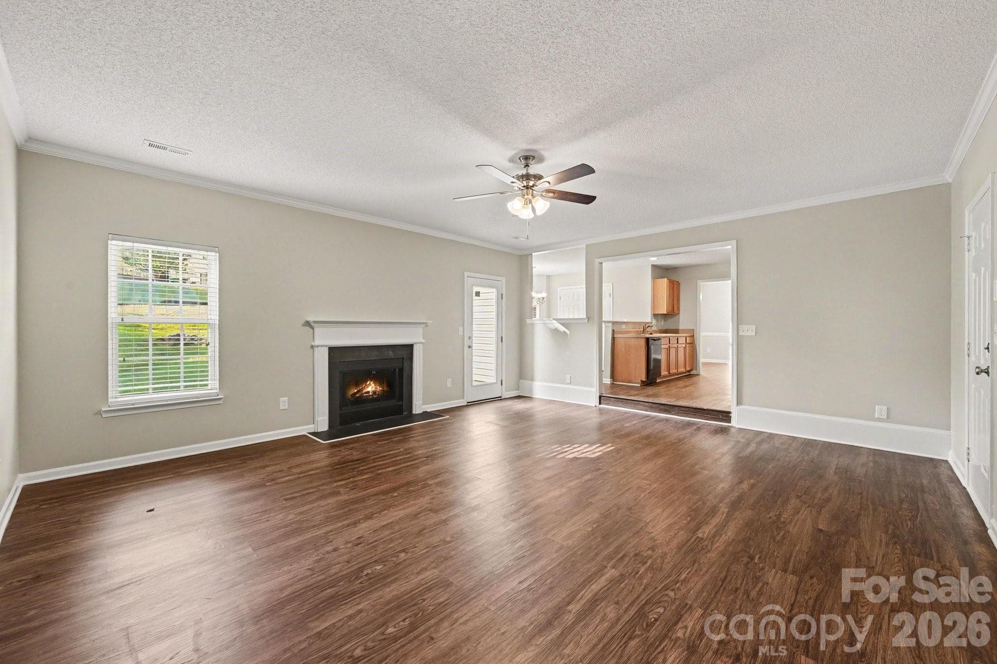 Single Family Residence at 11008 Padderborn Court, Charlotte, photo 10 of 34