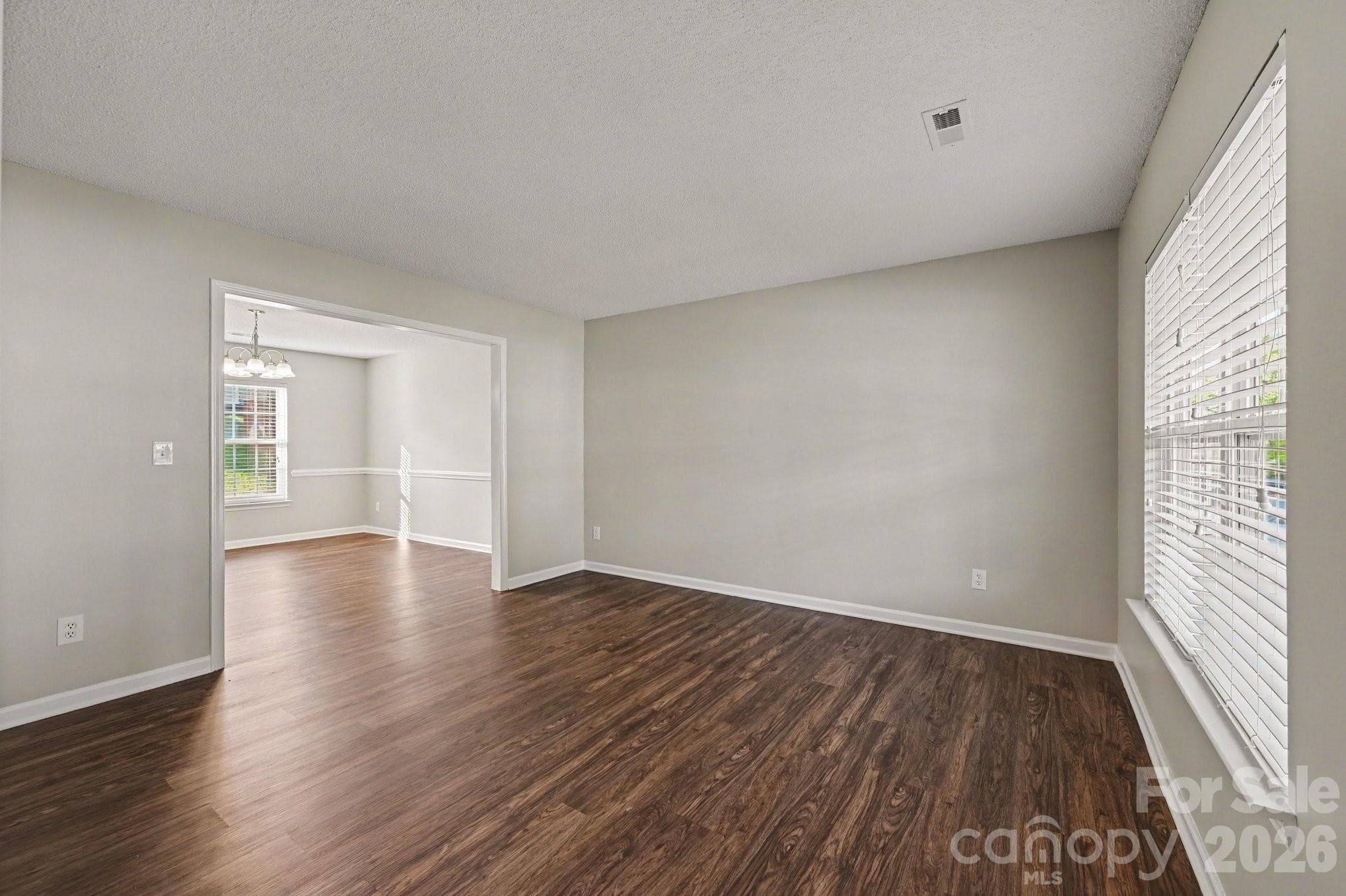 Single Family Residence at 11008 Padderborn Court, Charlotte, photo 15 of 34