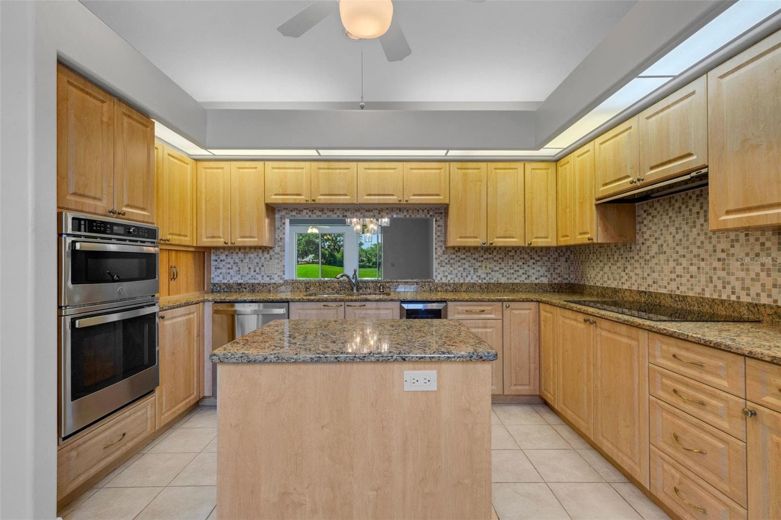 Villa at 4044 PENSHURST PARK, SARASOTA, photo 3 of 100