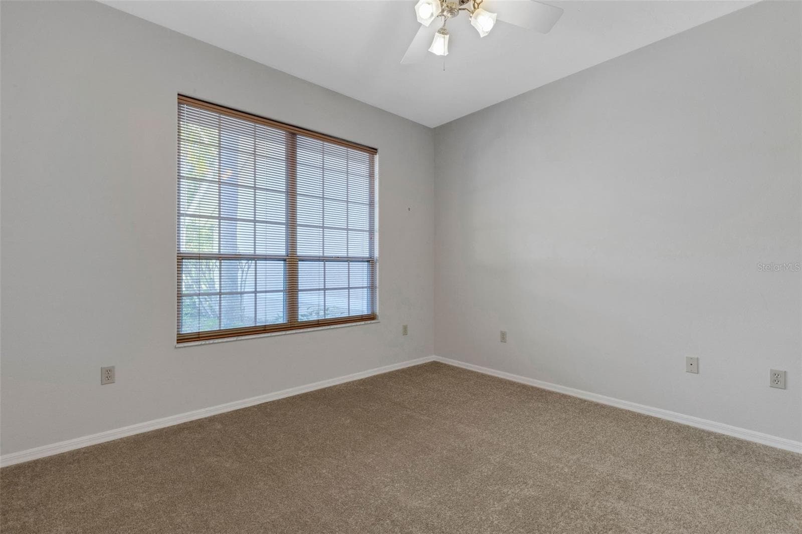 Villa at 4044 PENSHURST PARK, SARASOTA, photo 11 of 100