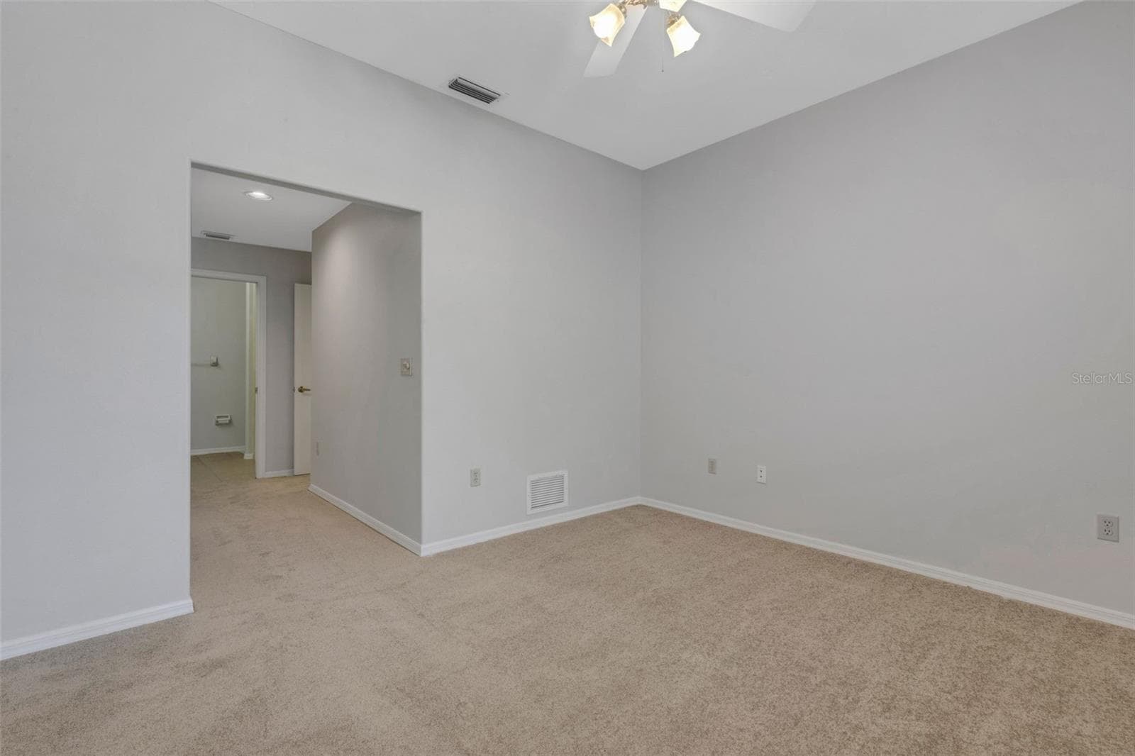 Villa at 4044 PENSHURST PARK, SARASOTA, photo 13 of 100