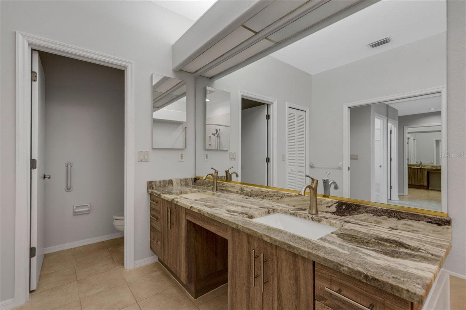 Villa at 4044 PENSHURST PARK, SARASOTA, photo 22 of 100