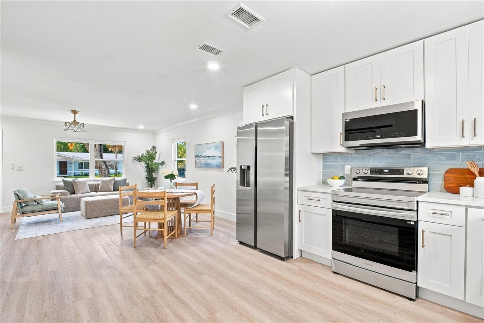 Single Family Residence at 4733 25TH AVE S, ST PETERSBURG, photo 18 of 41