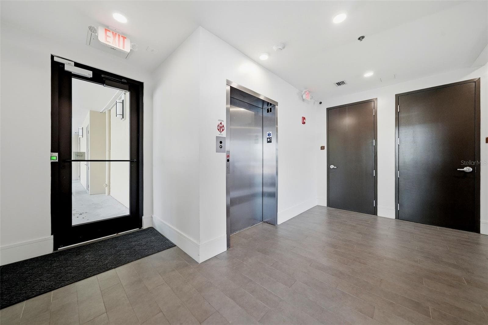 Condominium at 231 2ND ST S #202, SAFETY HARBOR, photo 42 of 77