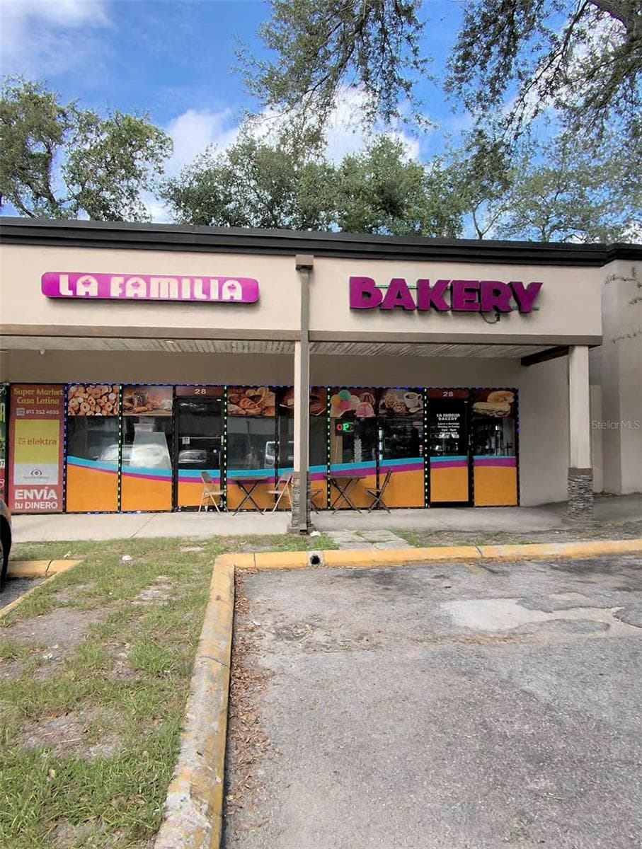 Business Opportunity at 1450 SKIPPER RD, TAMPA, photo 2 of 15